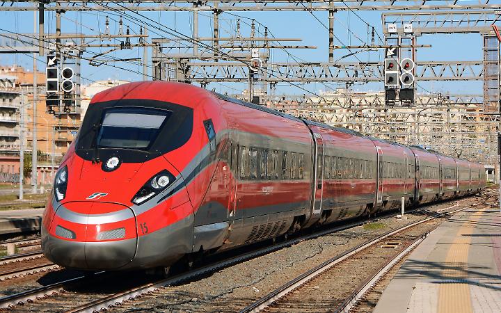 Guasto sulla ferrovia Venezia-Udine: ritardi fino a 70 minuti e treni cancellati