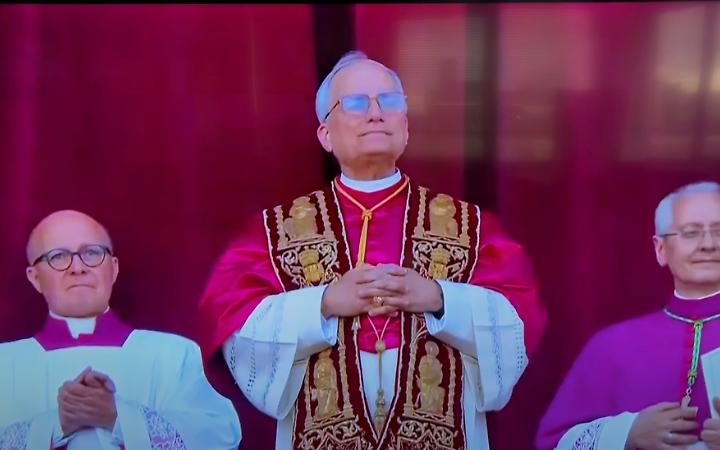 Leone XIV: chi &egrave; il primo Papa statunitense eletto al soglio pontificio