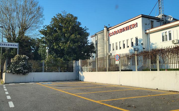 Il comando dei Carabinieri di Adria