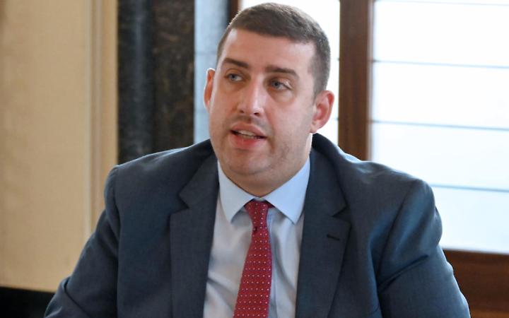 Risorse inadeguate e troppa burocrazia, nei Comuni &egrave; allarme anche per il personale