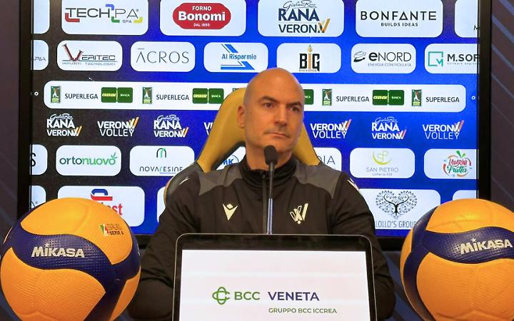 Rana Verona, Coach Soli