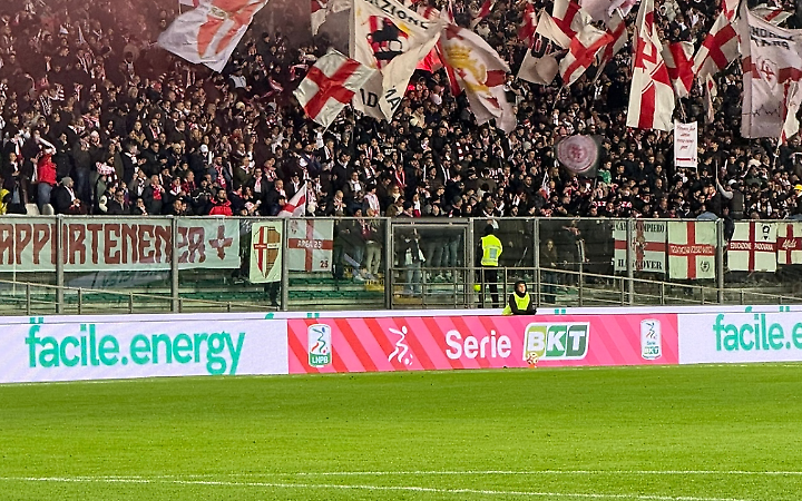 Venezia padrone del derby: 2-0 a Padova e notte fonda per i biancoscudati
