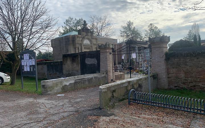 Cimitero di Montegrotto, dodici anni di investimenti: pi&ugrave; sicurezza, nuovi cinerari e servizi rinnovati
