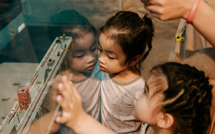 Natale al Museo Etnografico Dolomiti: tra ricordi, tradizioni e laboratori per tutte le et&agrave;