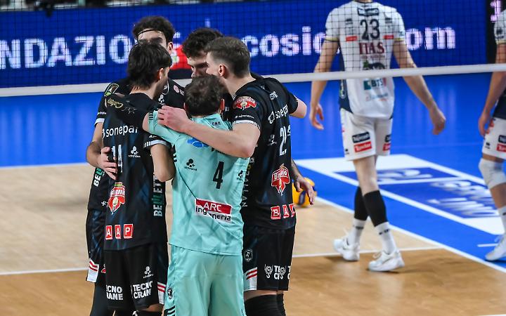 Sonepar Padova cede in tre set a Trento: una buona reazione, ma non basta