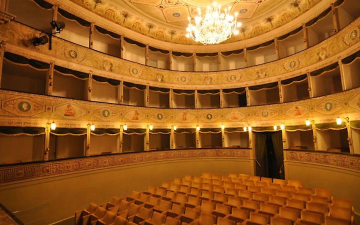 "Piccoli Principi e Principesse" al Teatro Sociale di Cittadella: un viaggio nei sogni dell'infanzia