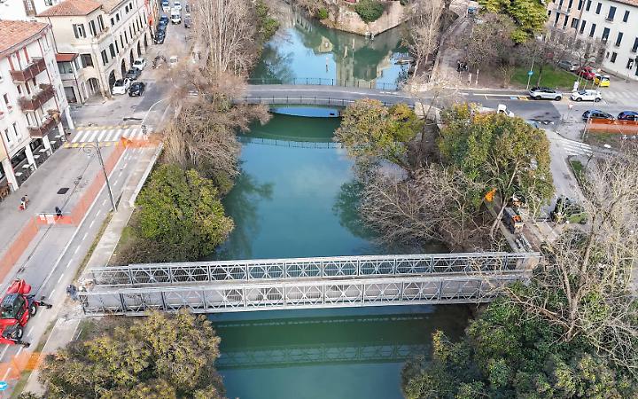 La passerella Janson Bridging