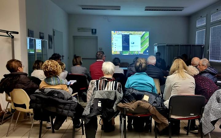 Corso per over 65 di educazione digitale