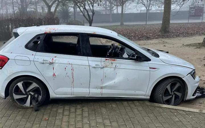 Camponogara, rissa dopo la discoteca: minorenne investe un coetaneo, sei feriti e Polo distrutta