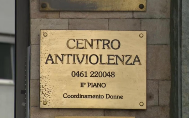 &ldquo;Il consenso non si riscrive&rdquo;: Trento scende in strada contro la riforma dell&rsquo;articolo 609 bis