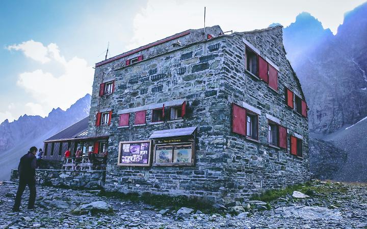 Trentino: un manuale di sopravvivenza (e rispetto) per vivere il rifugio