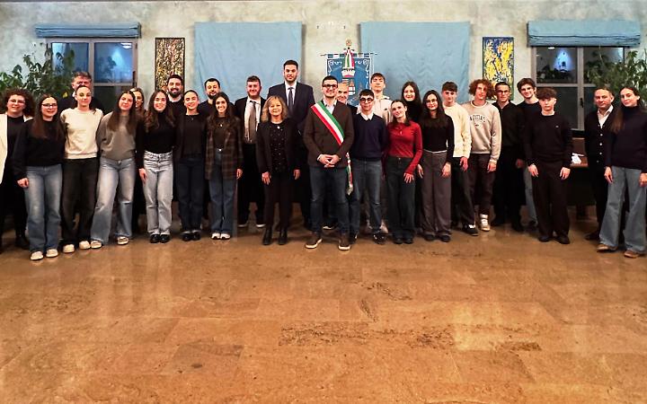 Foto gruppo eccellenze scolastiche