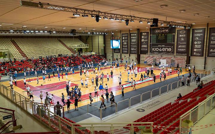 Padova, grande successo per gli OrtoRomi Volley Games: 450 studenti alla Kioene Arena