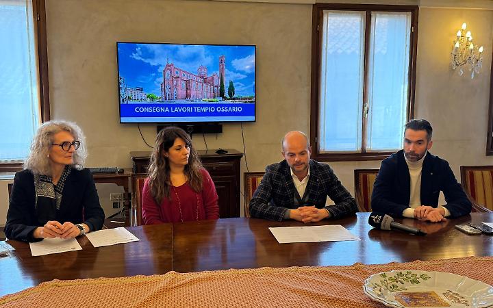 Tempio Ossario di Bassano, consegnati i lavori: al via la messa in sicurezza della facciata