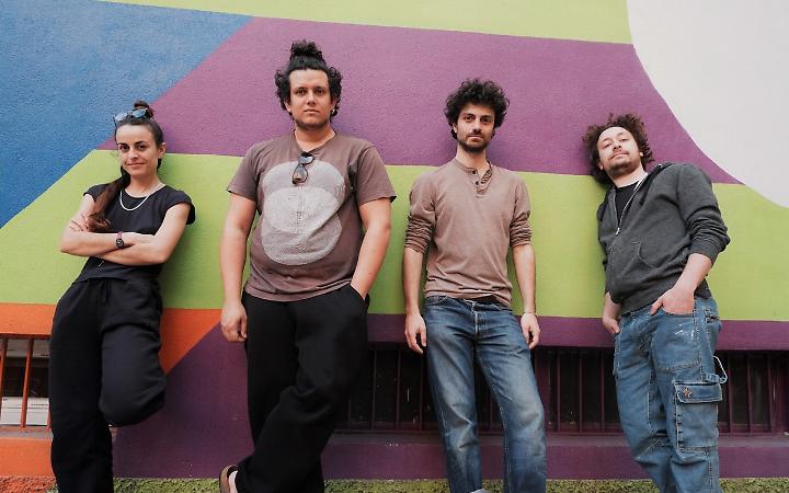 &ldquo;Topi&rdquo; al Cinema Teatro Duomo: il teatro civile che riporta alla memoria il G8 di Genova