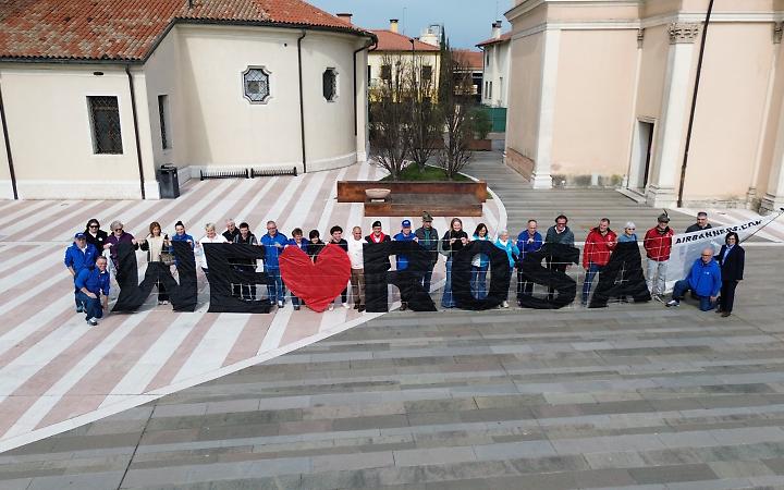 Ros&agrave; si prepara a colorarsi: torna il Festival Internazionale degli Aquiloni