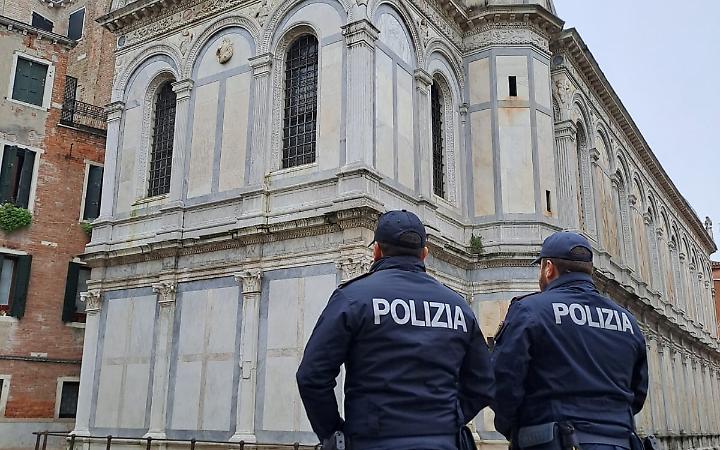 Venezia, arrestato uomo per violazione dei provvedimenti restrittivi