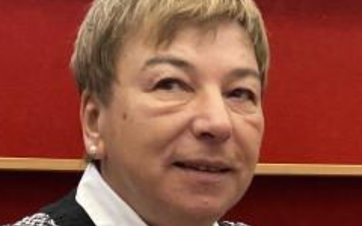 Licenziamenti da parte dell&rsquo;Intelligenza Artificiale: il futuro del lavoro tra rischi e opportunit&agrave;