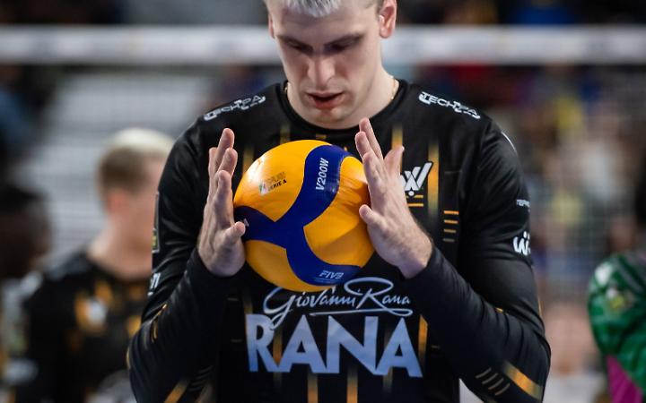 La rimonta di Verona si ferma al tie-break: Milano vince gara 3 e riaccende la serie