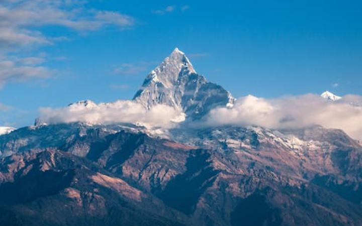 Tragedia in montagna: 65enne perde la vita dopo una caduta sul ghiaccio a Frisanco