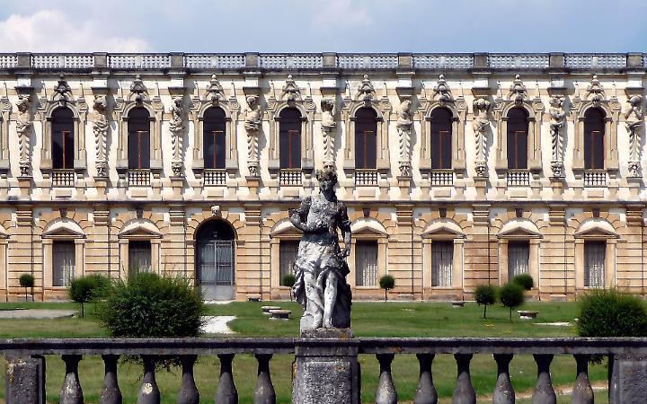 Villa Contarini: avviato il restauro delle sale interne con un investimento di oltre 1 milione di euro