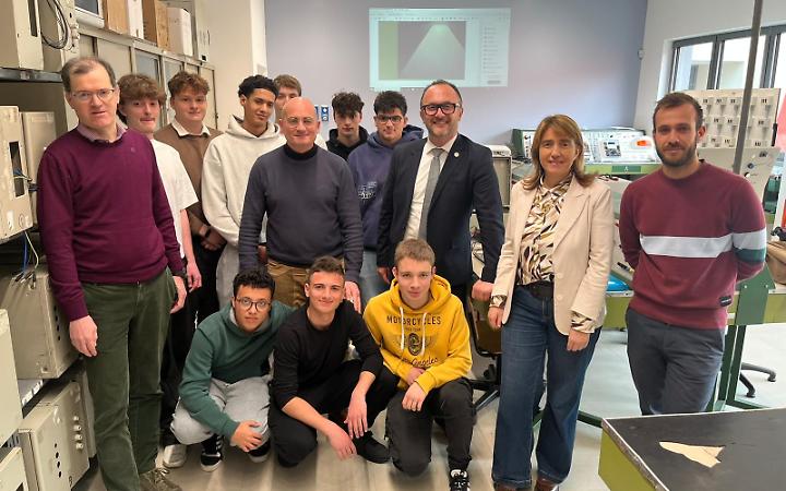 Visite nelle scuole di Vittorio Veneto: il presidente Donadel annuncia nuovi investimenti per la sicurezza e l&rsquo;efficienza energetica