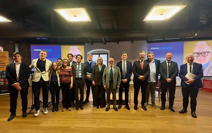 Buona la prima a Trento: Forum Lavoro lancia La Piazza di Trento, LaPiazzaweb e Trentino24 e mette il lavoro al centro