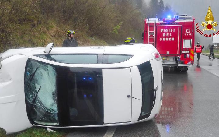 Incidente a La Valle Agordina, un ferito dopo lo scontro tra due auto