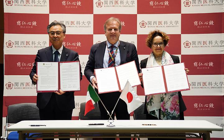 Da sx Tatsuo Kinashi, Gino Gerosa, Tiziana Lippiello