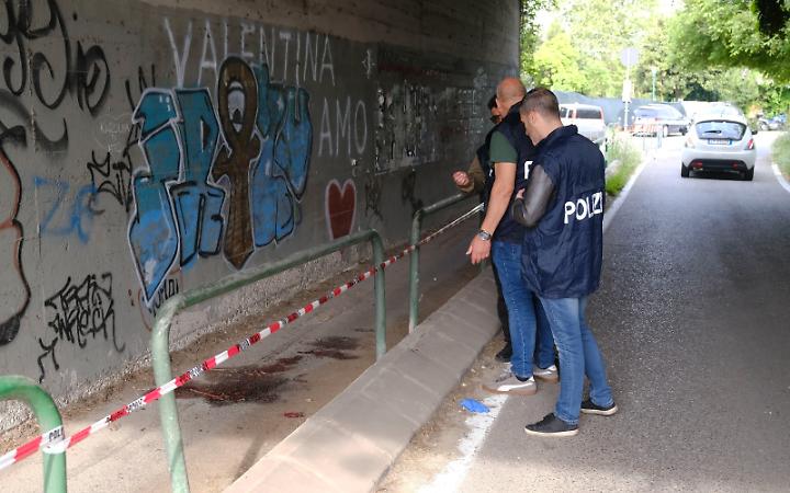 Padova, accoltellamento nella notte: uomo muore in via dei Colli