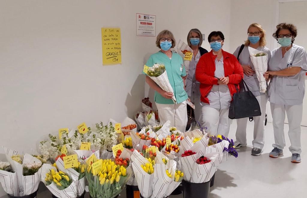 La sorpresa all'ospedale di Schiavonia (foto presa dalla pagina facebook dell'Ulss 6 Euganea)