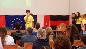 Un momento della presentazione del progetto di Intercultura