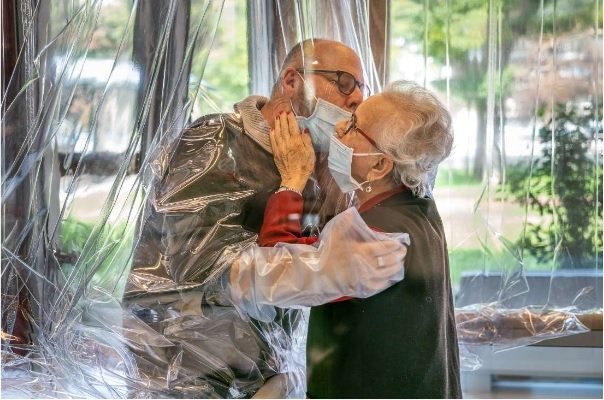 La postazione "Emozioni dell'abbraccio" al Csa Sartor