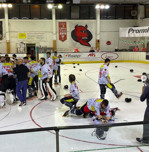 E' scudetto hockey in line per Vicenza