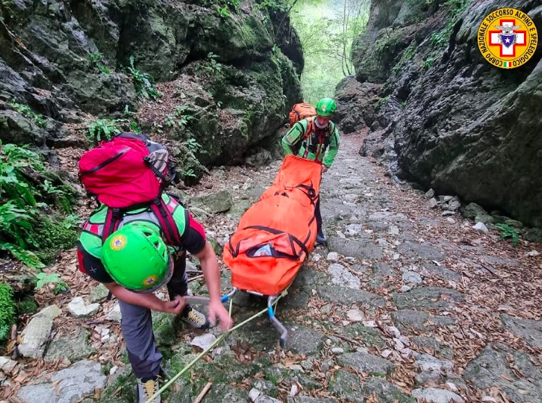 recupero e soccorso sulla calà del sasso