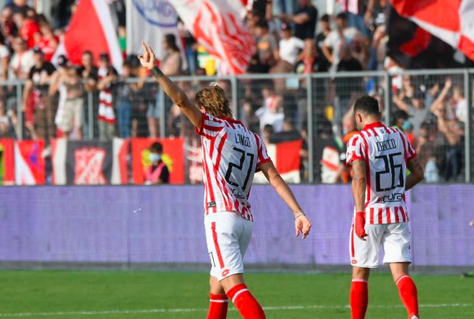 longo dopo il gol a lignano contro pn