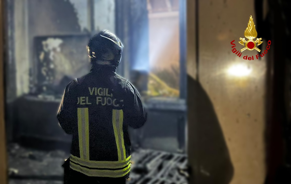 Vigile del Fuoco durante un intervento
