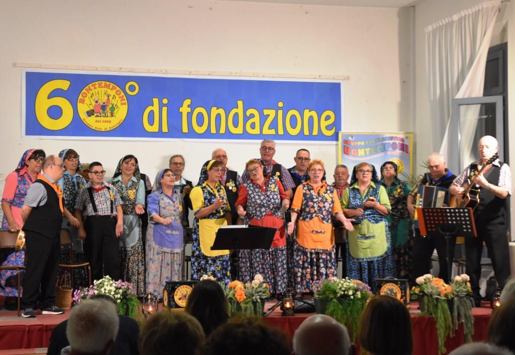 Bottrighe, I Bontemponi durante la serata dei Ricordi