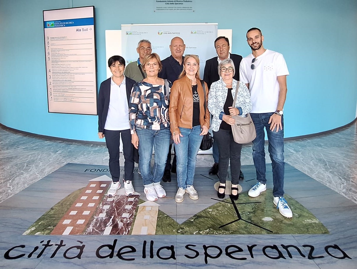 Bottrighe, Insieme per una carezza alla Città della Speranza