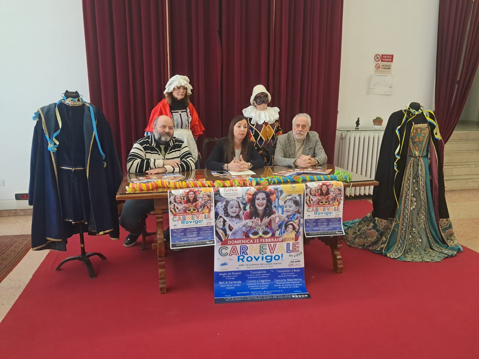 L'assessore Erika de Luca insieme a Emilio Zenato (a sinistra) e Maurizio Noce (a destra)