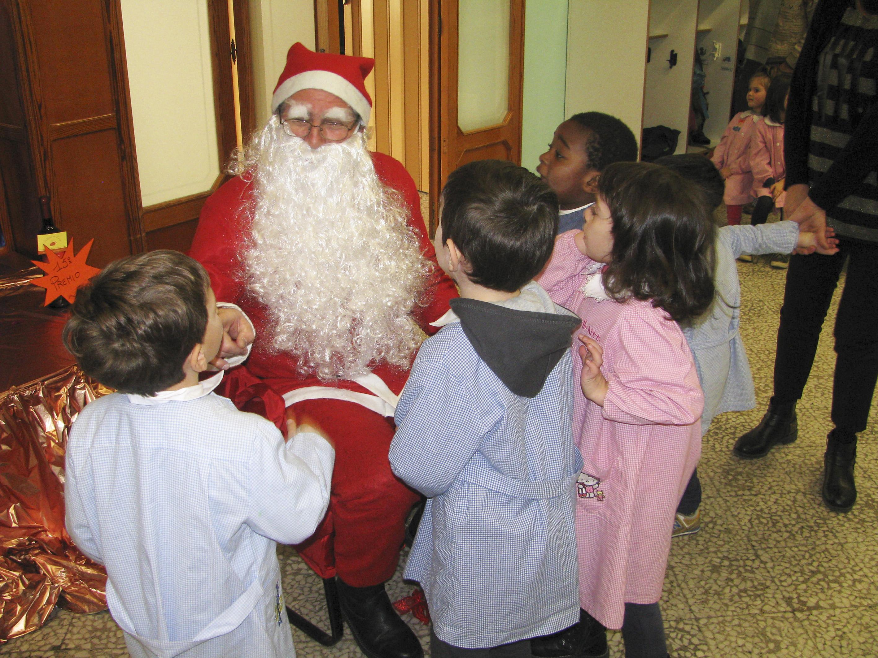 Visita Babbo Natale.Babbo Natale Fa Visita Ai Bambini Del Comune Di Legnaro La Piazzaweb